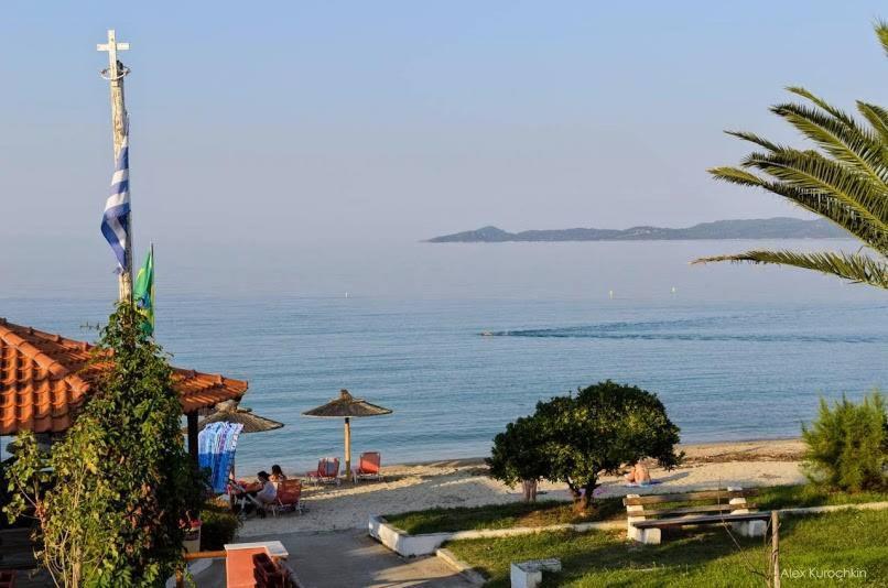Mangoseaview Home1 Nea Roda Esterno foto